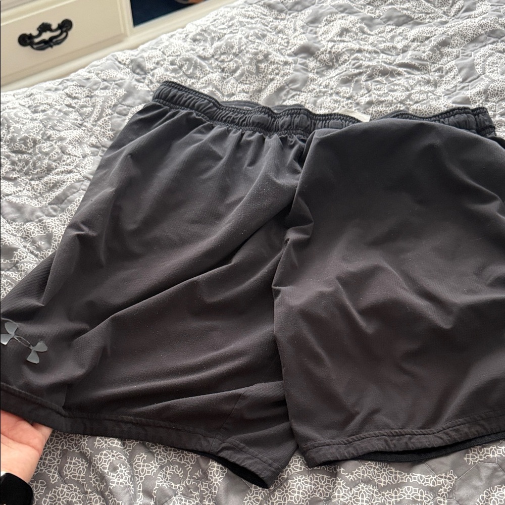 Under Armour Men's Charcoal Athletic Shorts
